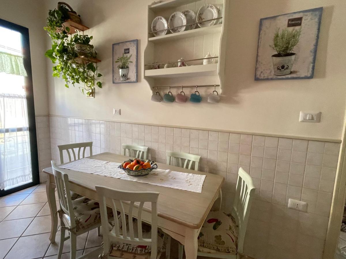 Ferienwohnung A Casa Di Stella Salerno Exterior foto